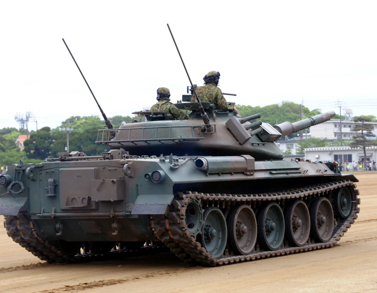 自衛隊の戦車